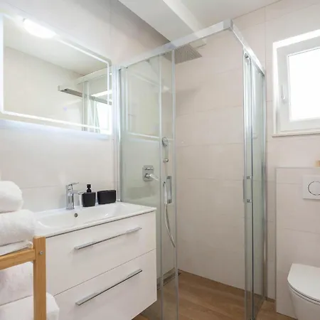 5 Bedroom Amazing In